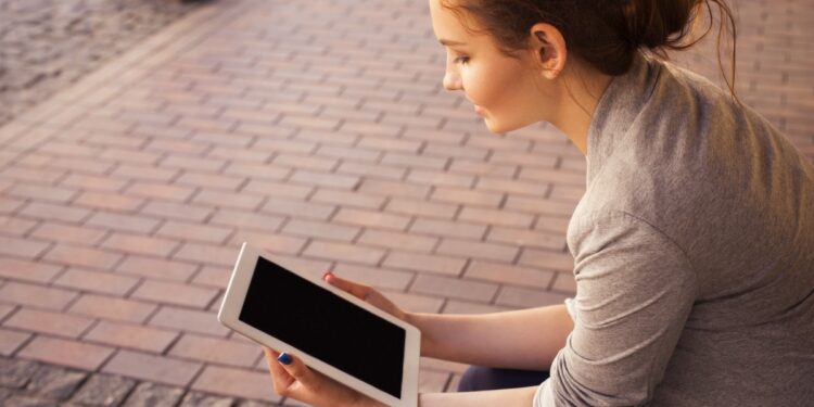 Tablets: Student Productivity and Academic Success