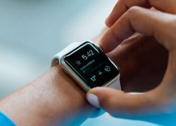 Wearables: The Science of Tracking Sleep Quality