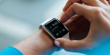 Wearables: The Science of Tracking Sleep Quality