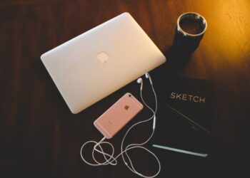 Folding Phones: The Next Display Revolution